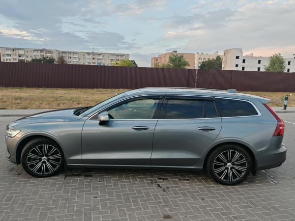 Volvo V60, 2019 год выпуска с двигателем Дизель, 85 152 BYN в г. Гомель