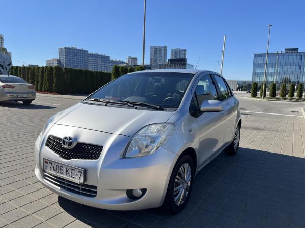 Toyota Yaris, 2008 год выпуска с двигателем Бензин, 18 940 BYN в г. Минск