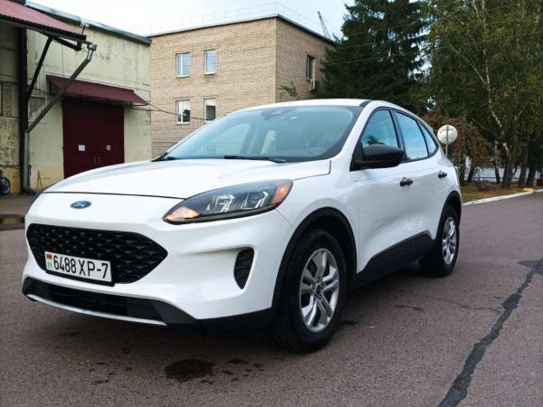 Ford Escape, 2020 год выпуска с двигателем Бензин, 62 460 BYN в г. Минск