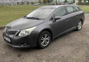 Toyota Avensis в лизинг