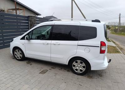 Фото Ford Tourneo Courier