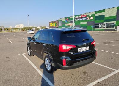 Фото Kia Sorento