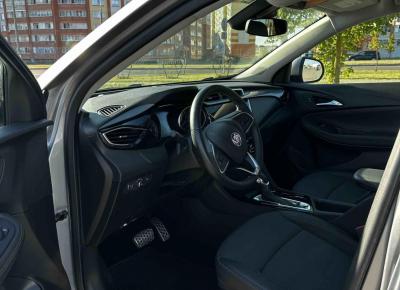 Фото Buick Encore GX