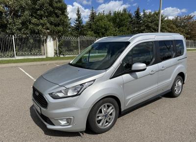 Фото Ford Tourneo Connect