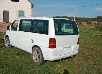 Фото Mercedes-Benz Vito