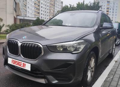 Фото BMW X1