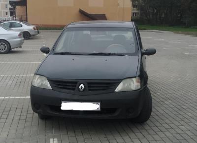 Фото Renault Logan