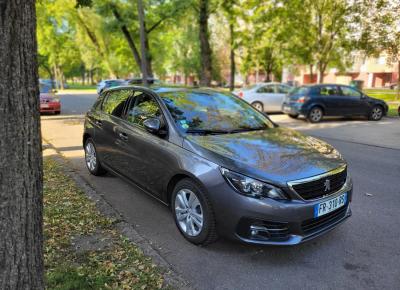 Фото Peugeot 308