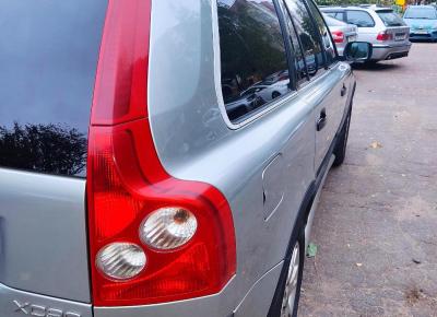 Фото Volvo XC90