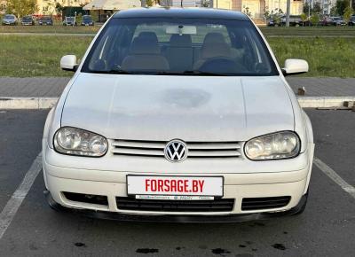 Фото Volkswagen Golf