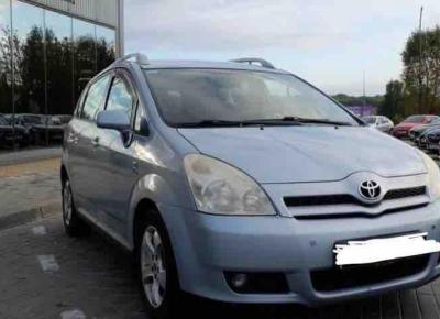 Фото Toyota Corolla Verso, 2005 год выпуска, с двигателем Дизель, 28 253 BYN в г. Гродно