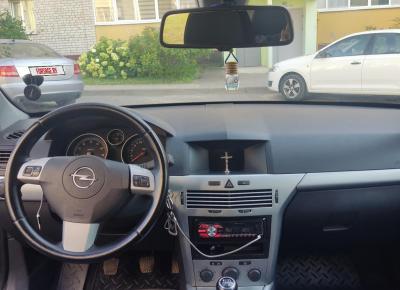 Фото Opel Astra