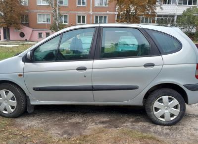 Фото Renault Scenic