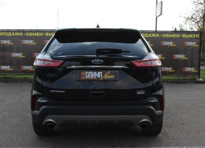 Фото Ford Edge