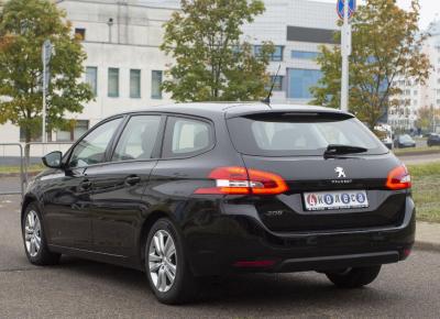 Фото Peugeot 308