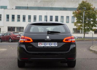 Фото Peugeot 308