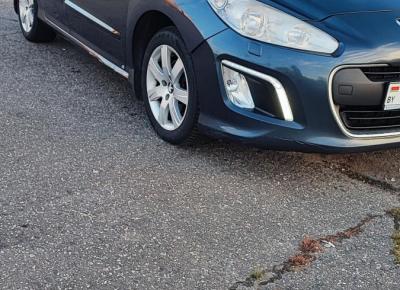 Фото Peugeot 308