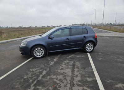 Фото Volkswagen Golf