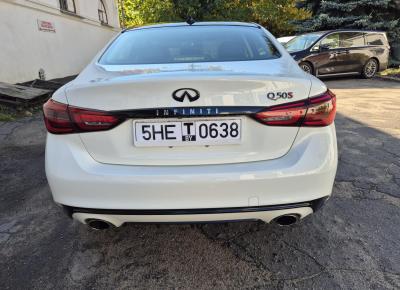 Фото Infiniti Q50