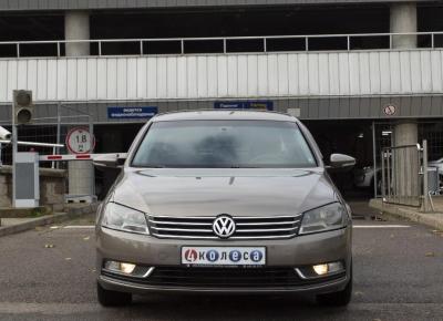 Фото Volkswagen Passat