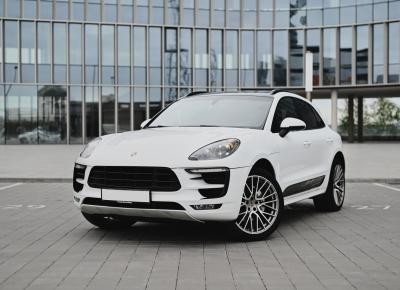 Фото Porsche Macan