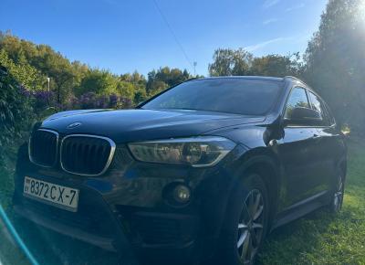 Фото BMW X1