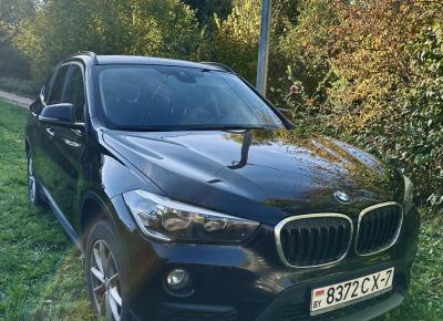 Фото BMW X1