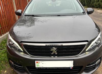 Фото Peugeot 308