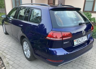 Фото Volkswagen Golf