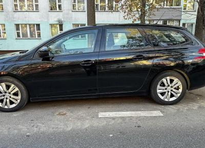 Фото Peugeot 308