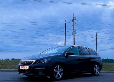 Фото Peugeot 308