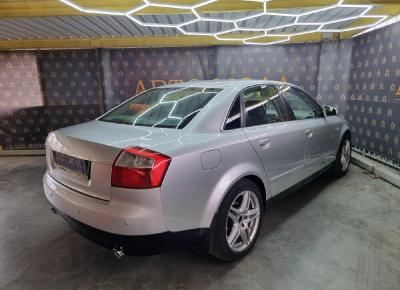 Фото Audi A4