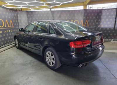 Фото Audi A4