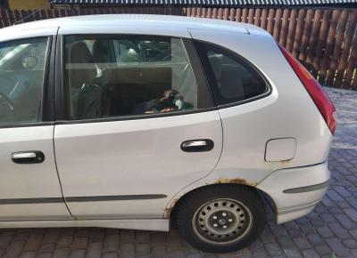 Фото Nissan Almera Tino