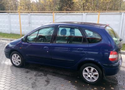 Фото Renault Scenic