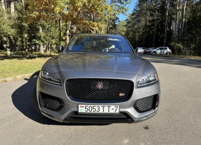 Фото Jaguar F-Pace