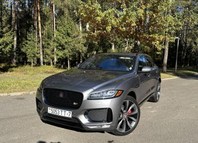 Фото Jaguar F-Pace