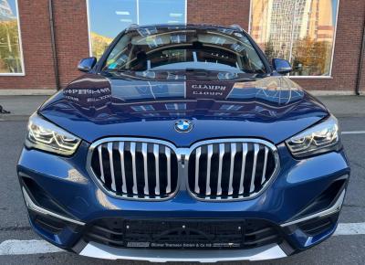 Фото BMW X1