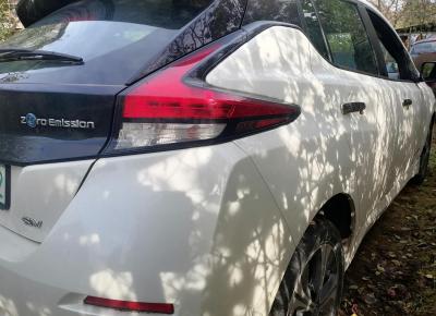 Фото Nissan Leaf