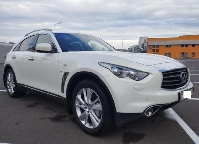 Фото Infiniti QX70, 2014 год выпуска, с двигателем Бензин, 87 765 BYN в г. Брест