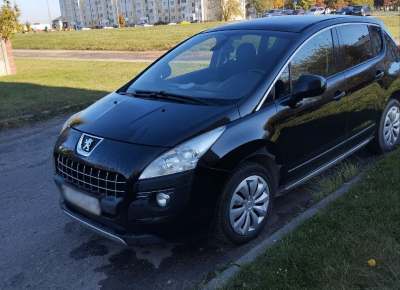 Фото Peugeot 3008