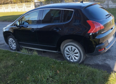 Фото Peugeot 3008