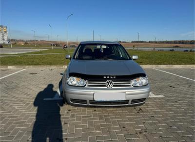 Фото Volkswagen Golf