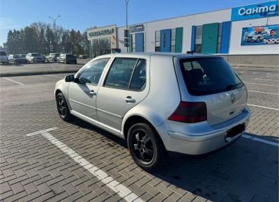 Фото Volkswagen Golf