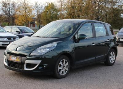 Фото Renault Scenic