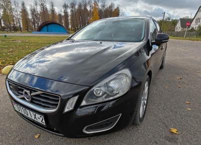 Фото Volvo S60