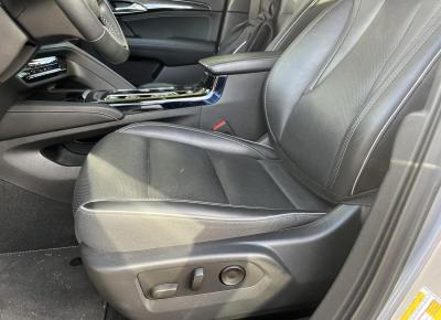 Фото Buick Envision