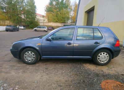 Фото Volkswagen Golf