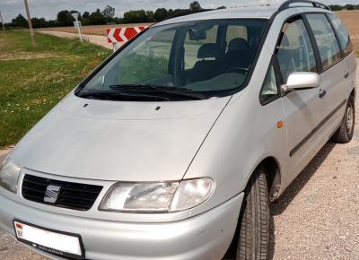 Фото Seat Alhambra