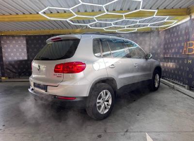 Фото Volkswagen Tiguan